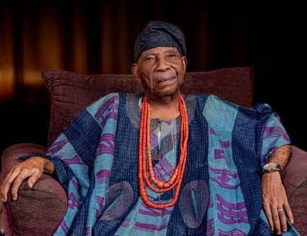 PA FASORANTI: The Fall of an Iroko Tree, a national loss, by Alaba Yusuf